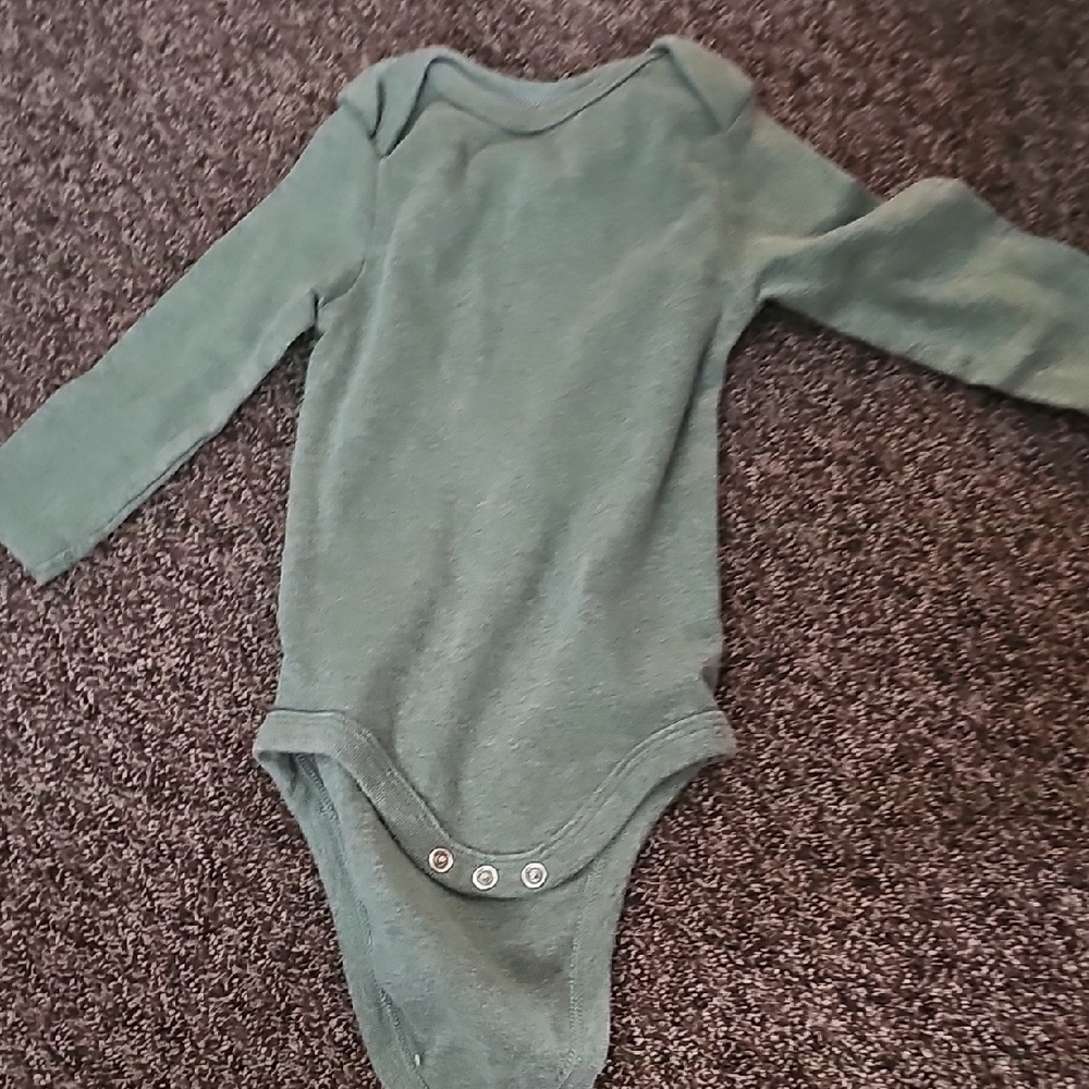 Cloud Island Forest Green Long Sleeve Bodysuit